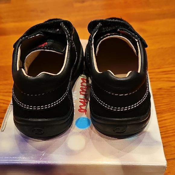 Naturino Black Kids Dress Shoes with Velcro - Picture 3 of 11